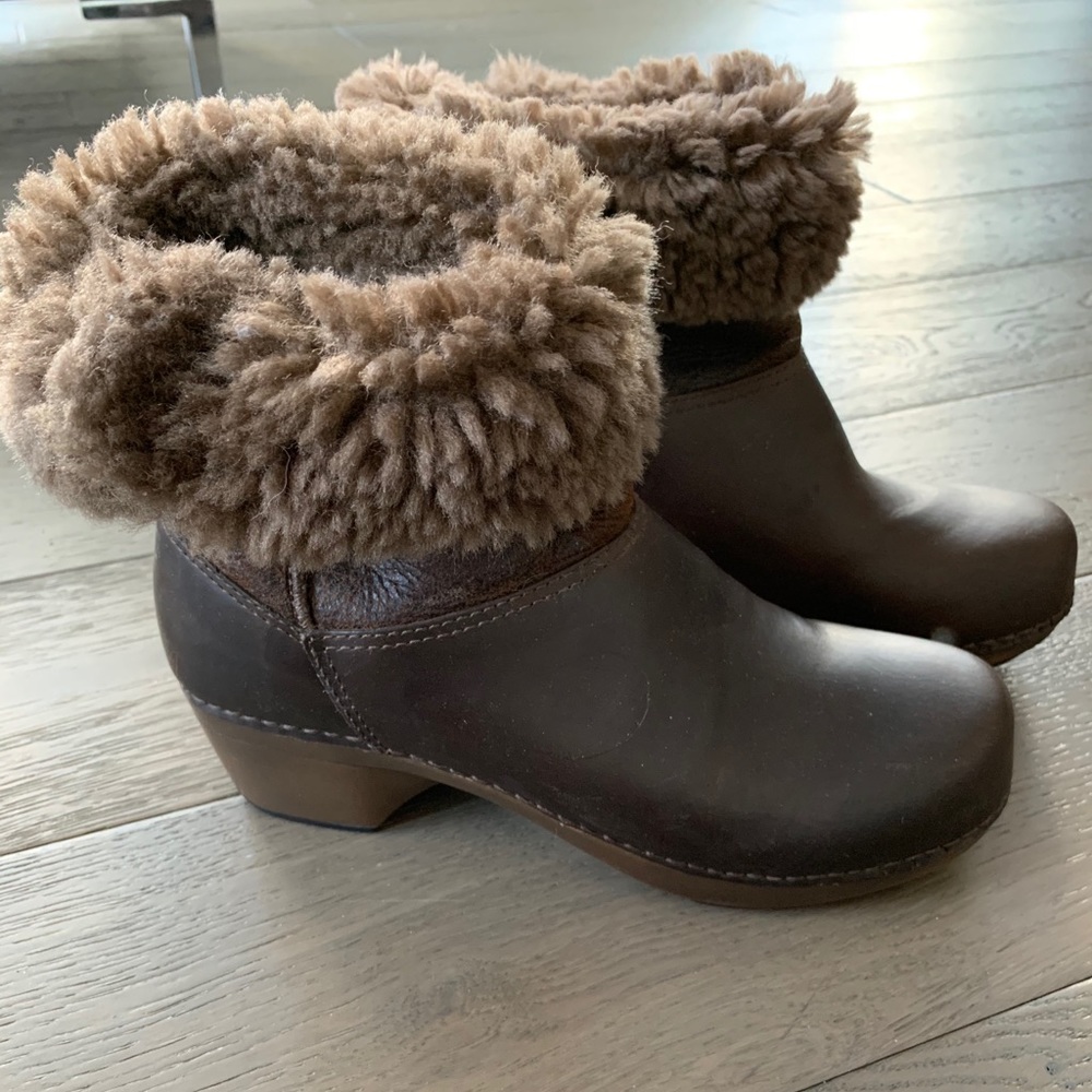 Dansko Boots Brown Leather Shearling Stormy Style